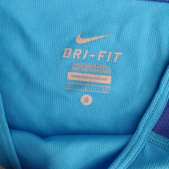 Nike Bundle - Picture 8 of 9